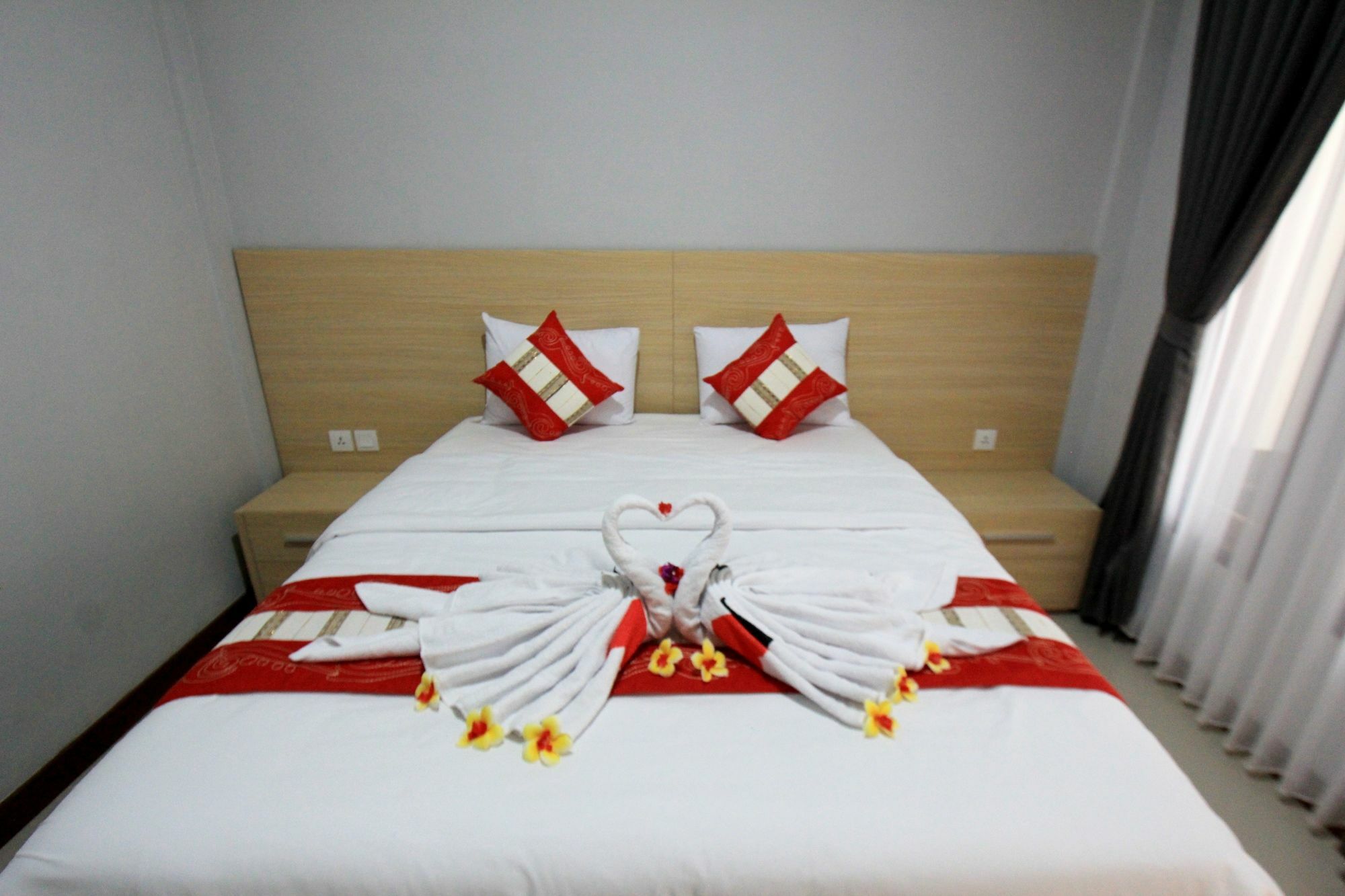 Legian Tom Guest House מראה חיצוני תמונה